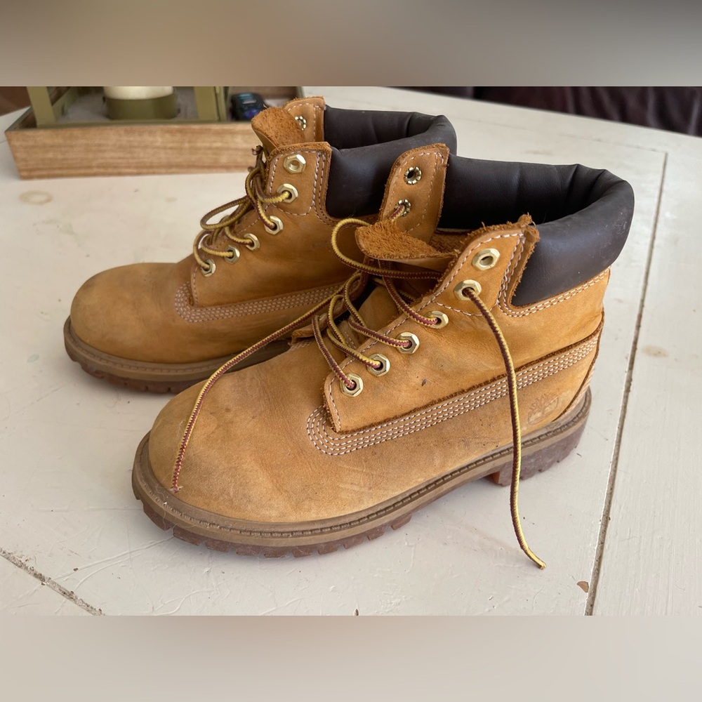 Youth Timbs